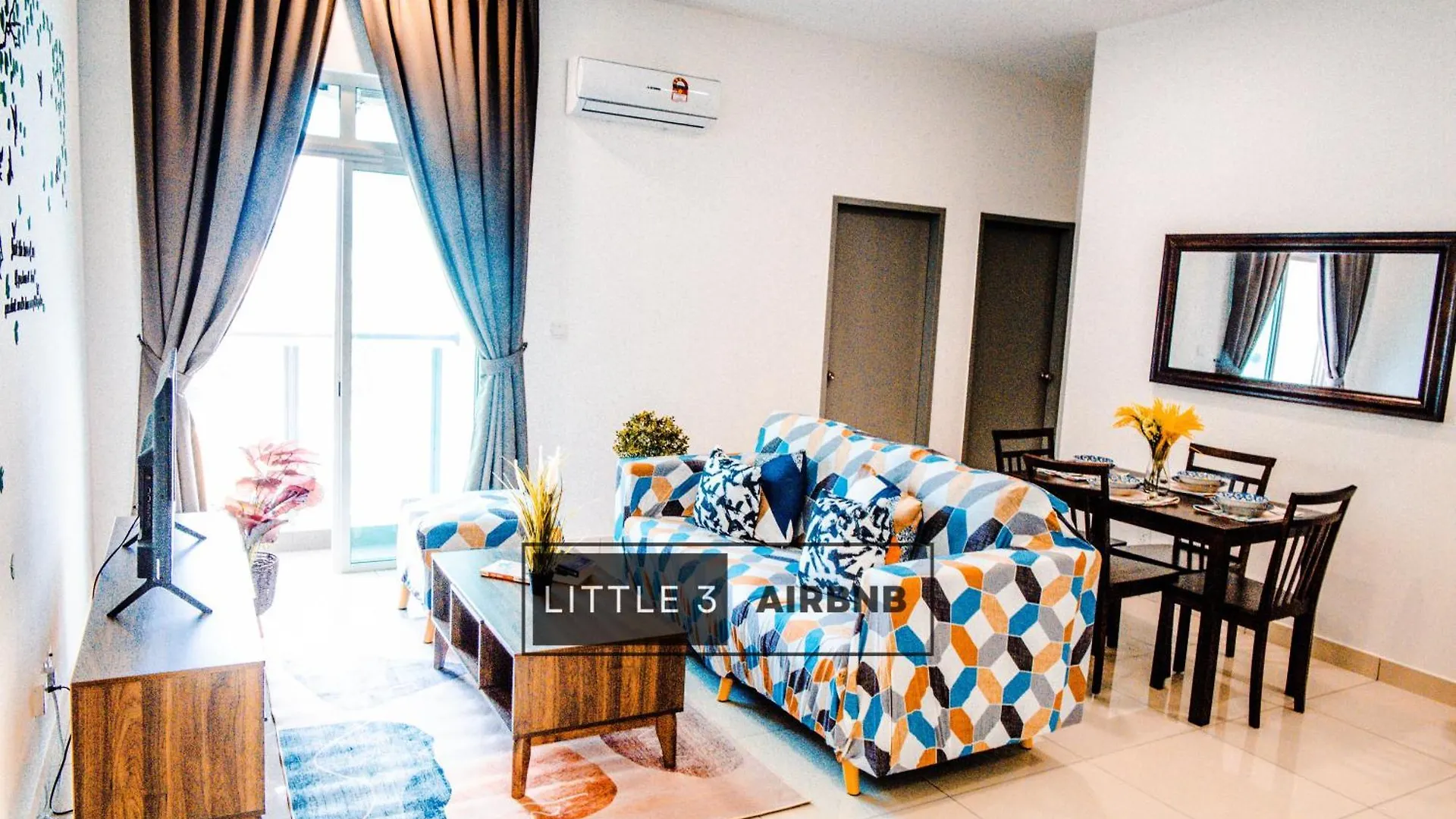 Tr Residence Wtc Titiwangsa Monorail Mrt Station Klcc Hkl Ijm Bukit Bintang 吉隆坡 0*,  马来西亚